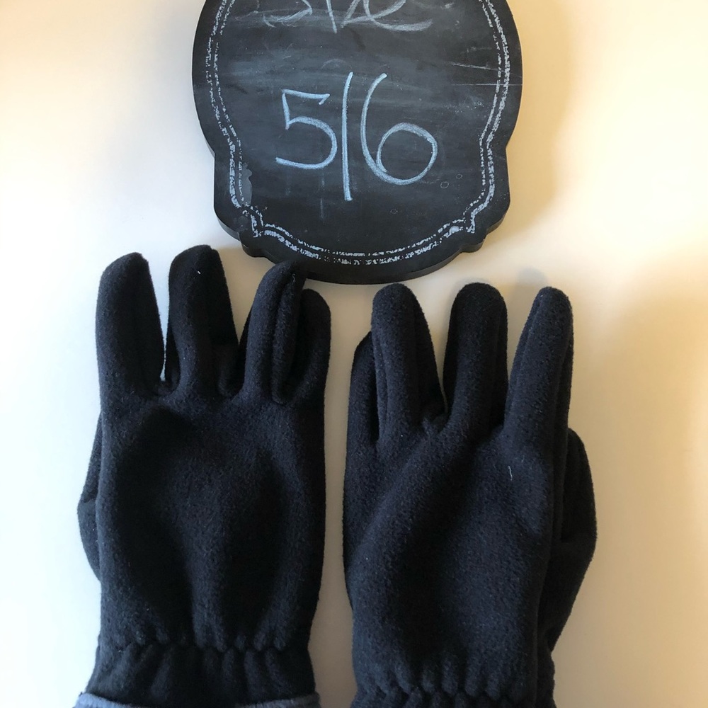 Old Navy Black Kids Fleece gloves